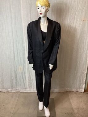House of Bruar Black/ Charcoal Plaid Tuxedo Suit; Size: 36R